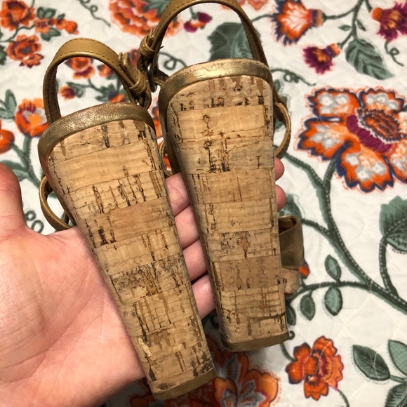 Prada Leather Gold Cork Slingback Heels size 38.5 - Picture 7 of 16